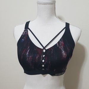 Victoria's secret lightweight sports bra